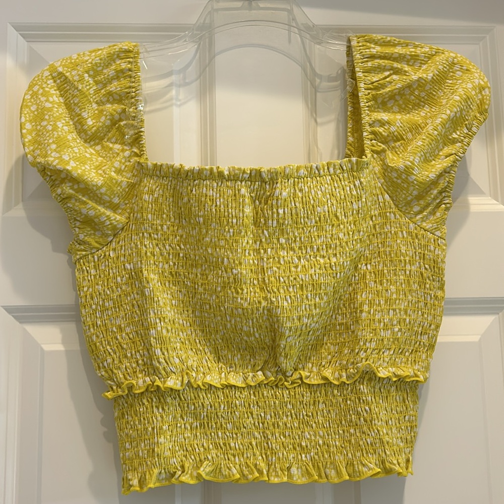LUSH Yellow Print Puff Sleeve Smocked Crop Top size XL - Picture 2 of 7